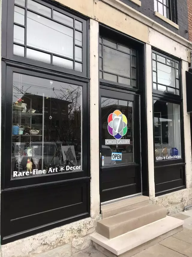7 Circle Gallery