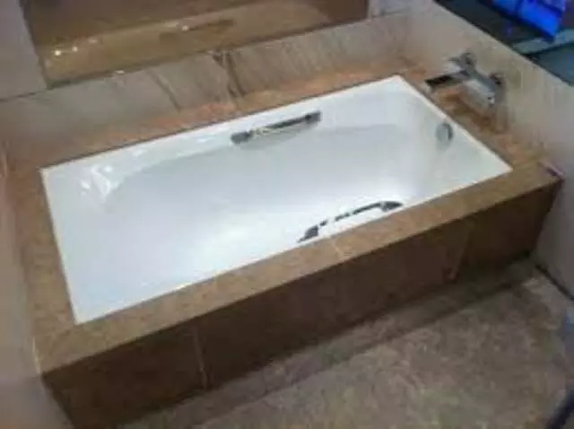 Amazing Tubs Plus