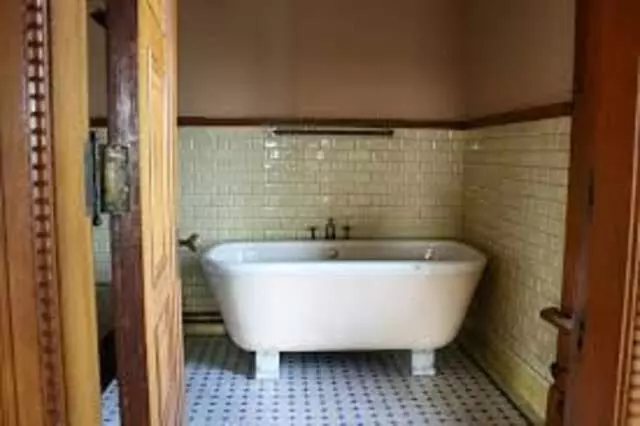 Amazing Tubs Plus