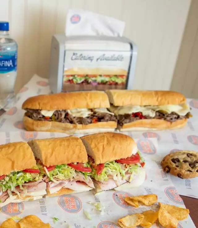 Jersey Mike&apos;s Subs