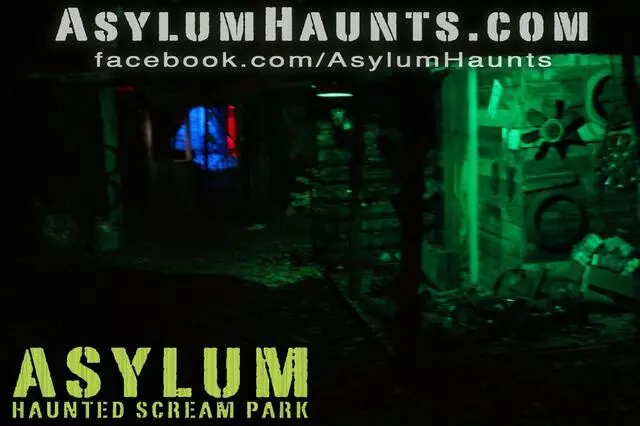 Asylum Haunted Scream Park