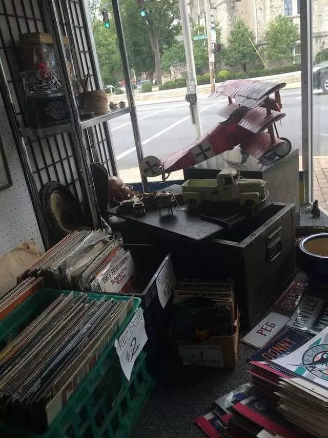 Antiques at Douglass Loop