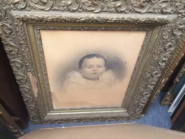 Antiques at Douglass Loop