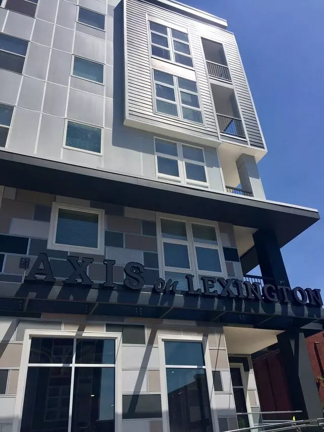 Axis on Lexington