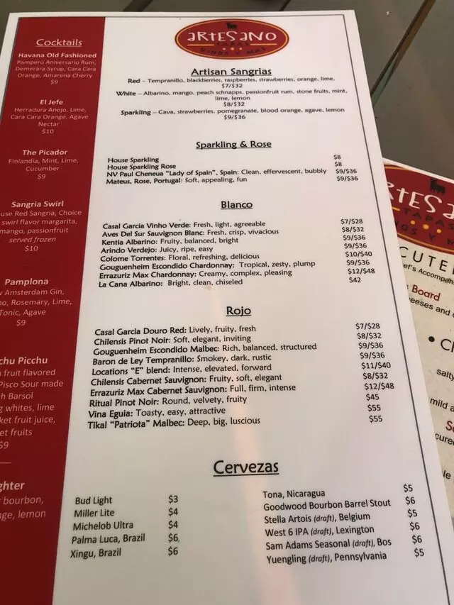 Artesano Vino Tapas Y Mas