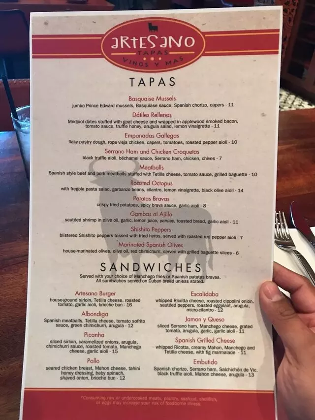 Artesano Vino Tapas Y Mas