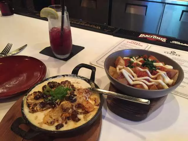 Artesano Vino Tapas Y Mas