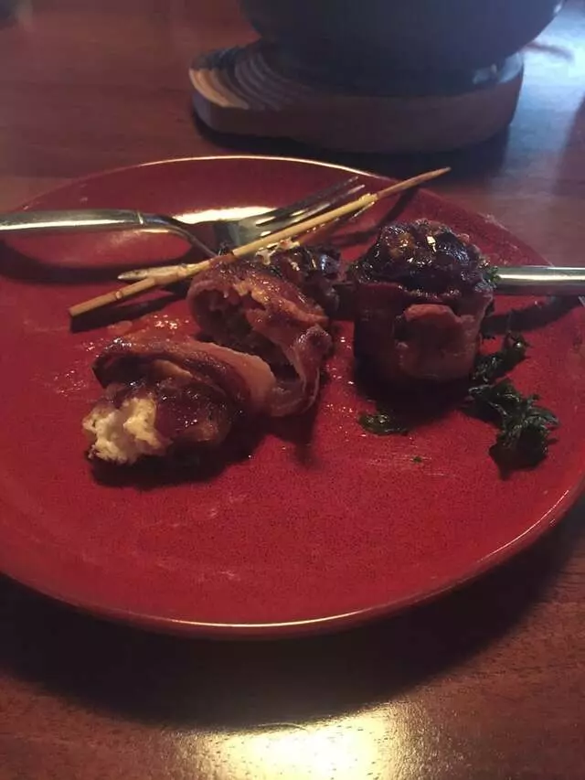 Artesano Vino Tapas Y Mas