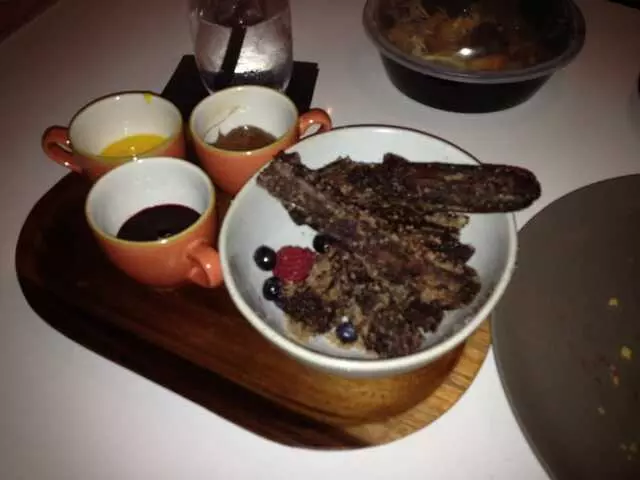 Artesano Vino Tapas Y Mas