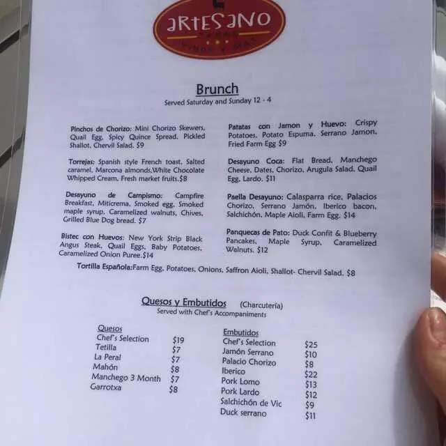Artesano Vino Tapas Y Mas