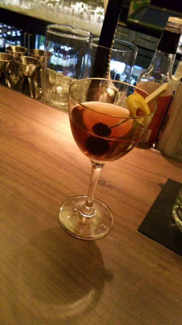 8UP Elevated Drinkery & Kitchen