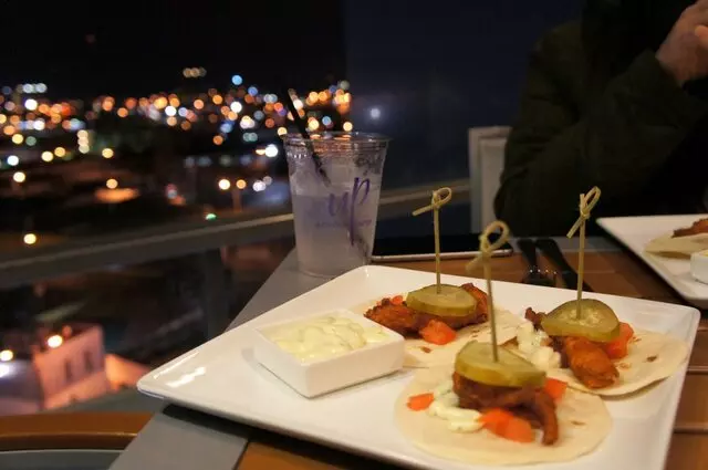 8UP Elevated Drinkery & Kitchen