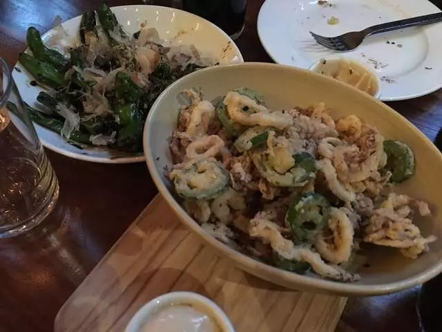 8UP Elevated Drinkery & Kitchen