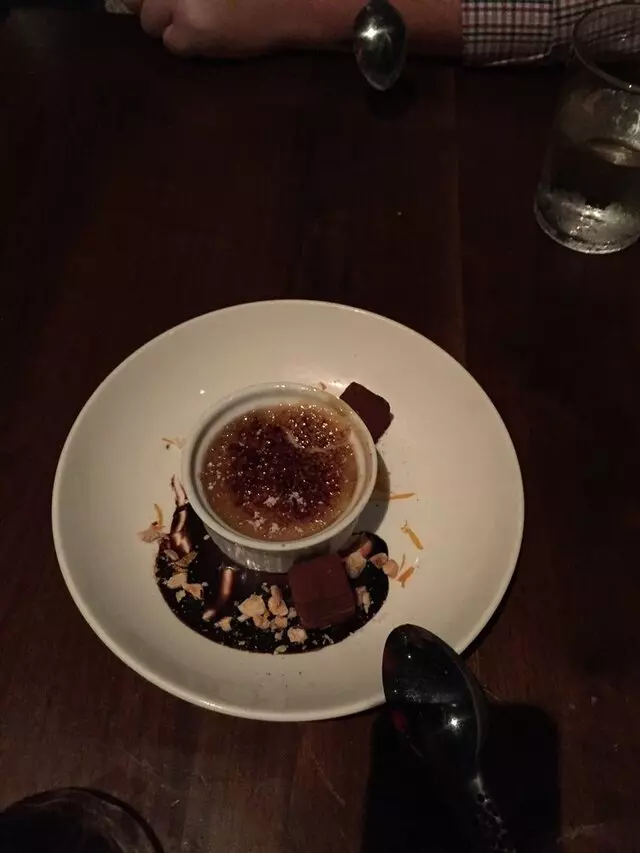 8UP Elevated Drinkery & Kitchen