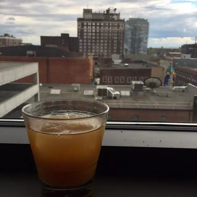 8UP Elevated Drinkery & Kitchen