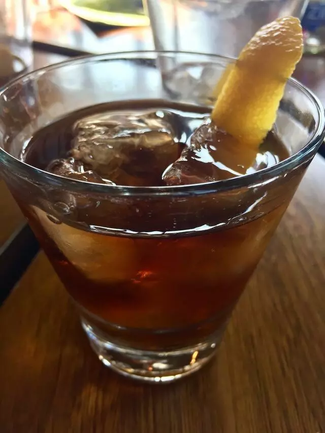 8UP Elevated Drinkery & Kitchen
