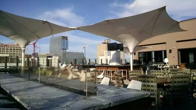 8UP Elevated Drinkery & Kitchen