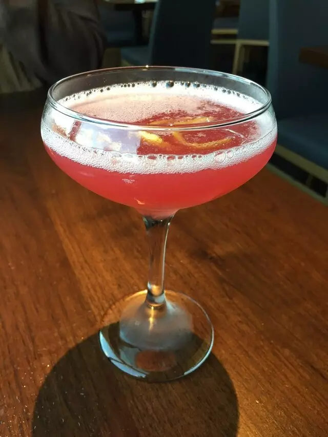 8UP Elevated Drinkery & Kitchen