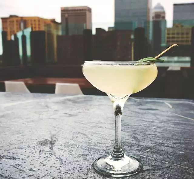8UP Elevated Drinkery & Kitchen