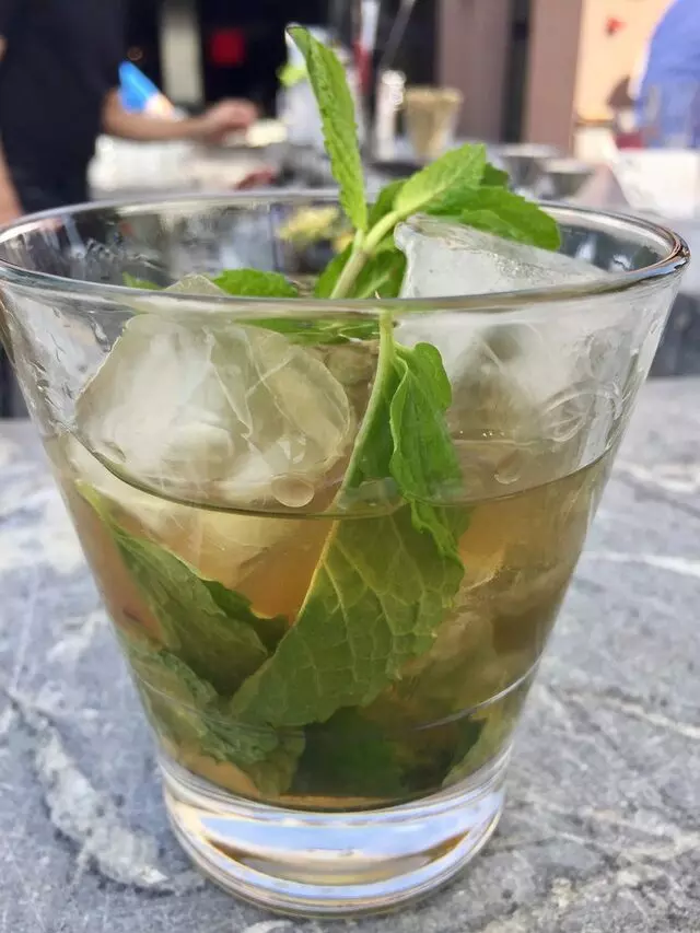 8UP Elevated Drinkery & Kitchen