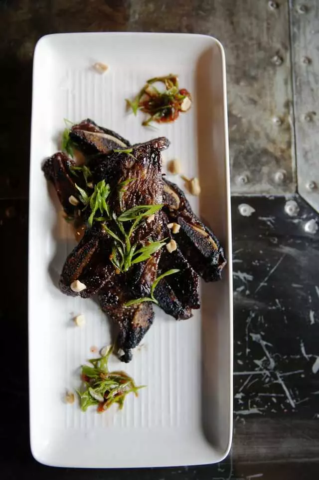 8UP Elevated Drinkery & Kitchen
