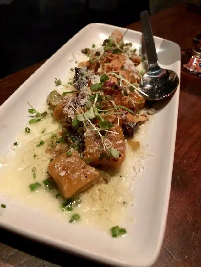 8UP Elevated Drinkery & Kitchen