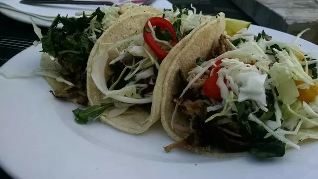 8UP Elevated Drinkery & Kitchen