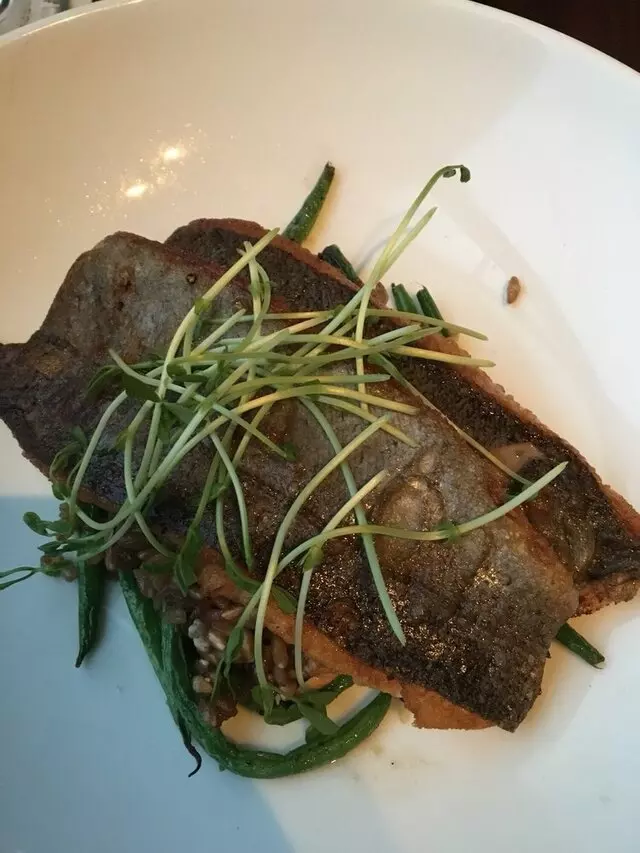 8UP Elevated Drinkery & Kitchen
