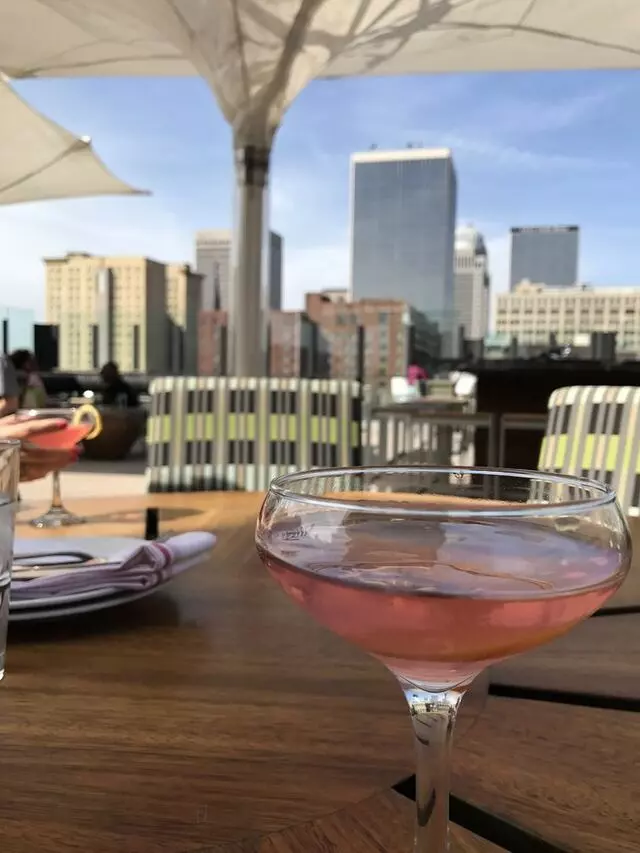 8UP Elevated Drinkery & Kitchen