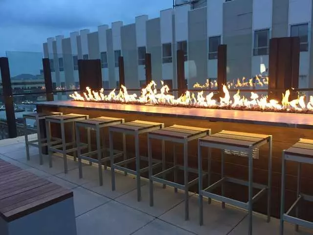8UP Elevated Drinkery & Kitchen