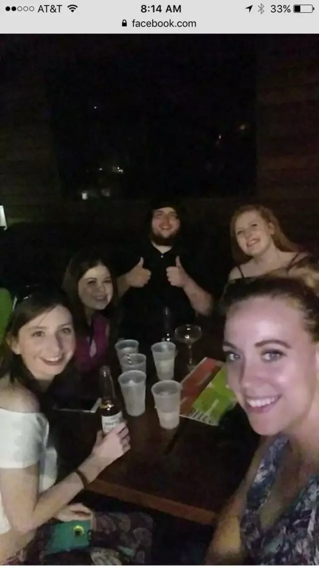 8UP Elevated Drinkery & Kitchen