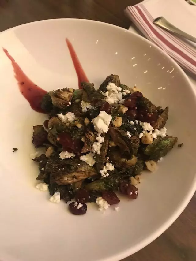 8UP Elevated Drinkery & Kitchen