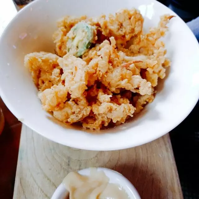 8UP Elevated Drinkery & Kitchen