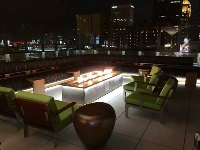 8UP Elevated Drinkery & Kitchen