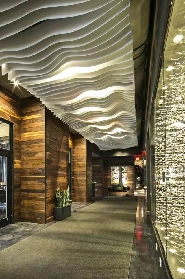 8UP Elevated Drinkery & Kitchen