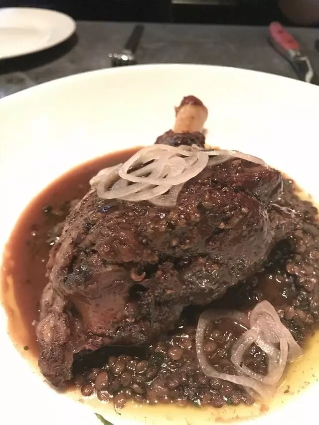 8UP Elevated Drinkery & Kitchen