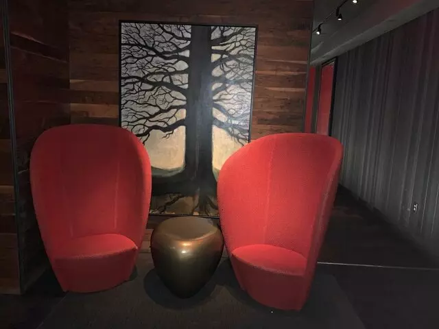 8UP Elevated Drinkery & Kitchen