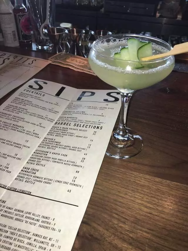 8UP Elevated Drinkery & Kitchen