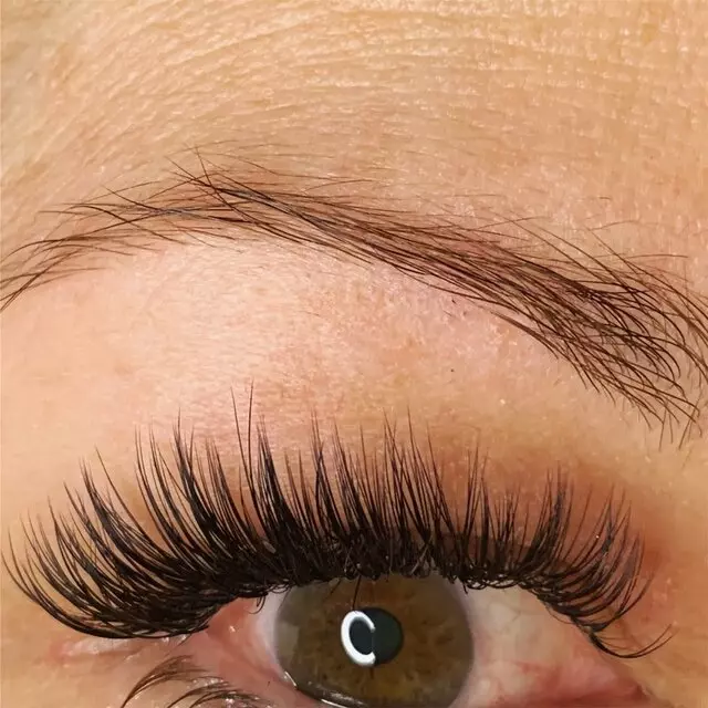 Mamacita Lashes