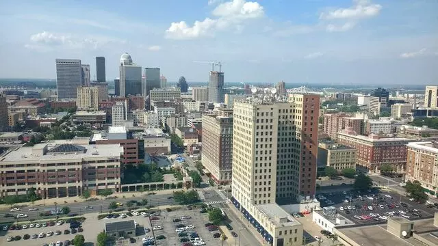 800 Tower City Club Apartments