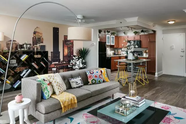 800 Tower City Club Apartments