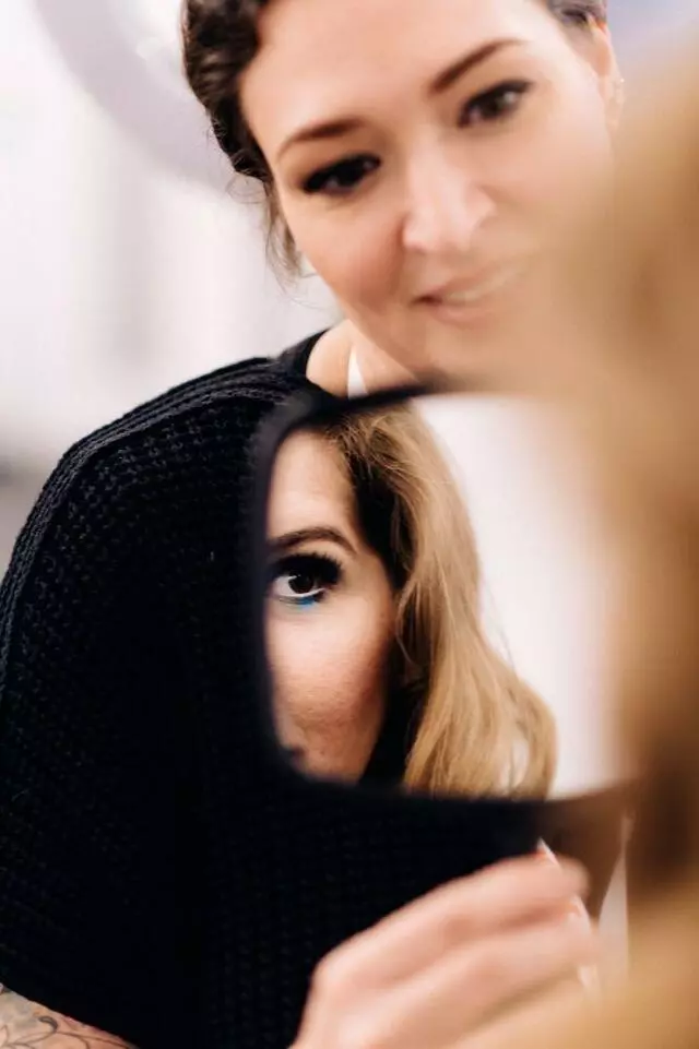 Autumn Sharp Makeup Artist