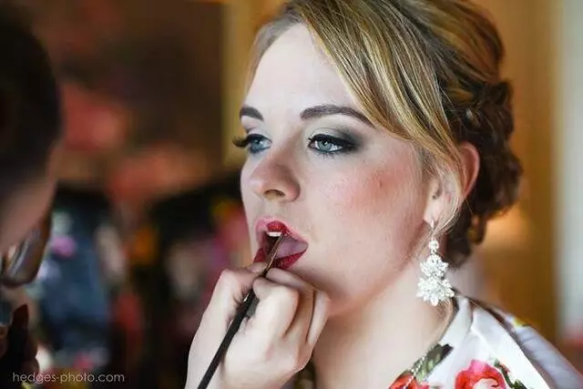 Autumn Sharp Makeup Artist