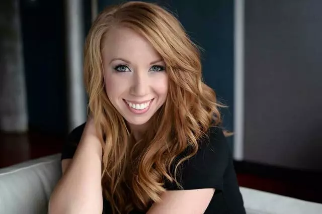Autumn Sharp Makeup Artist