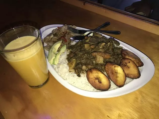 Africa House Lounge and Cafe’