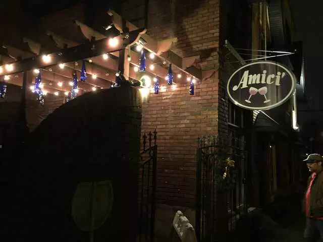 Amici Cafe
