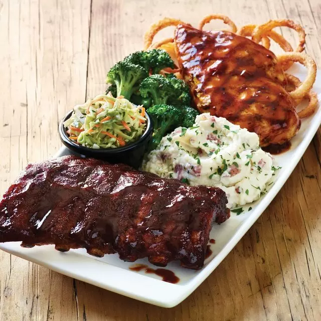 Applebee’s Grill + Bar