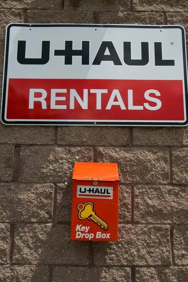 Aladdin Self Storage