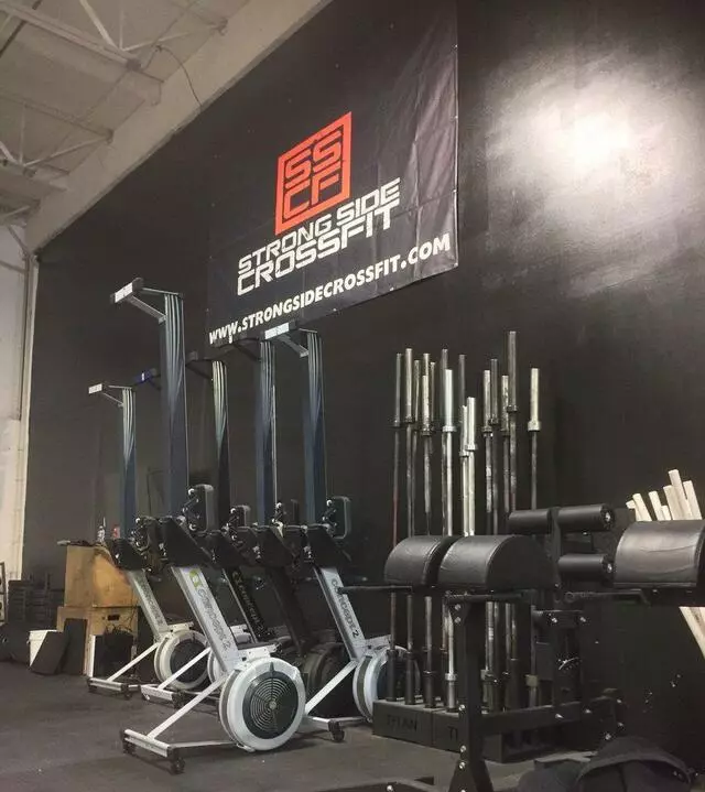 Strong Side CrossFit