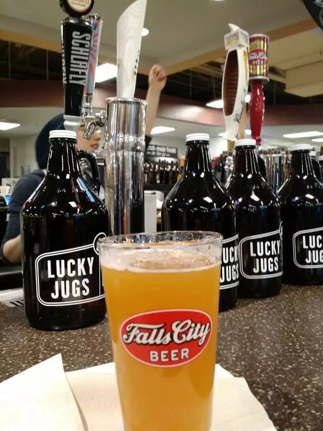 Lucky&apos;s Market